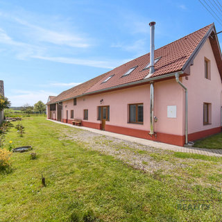 Prodej rodinného domu 110 m² Golčův Jeníkov, 