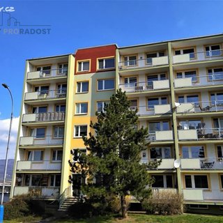 Pronájem bytu 2+kk 42 m² Teplice, Doubravická