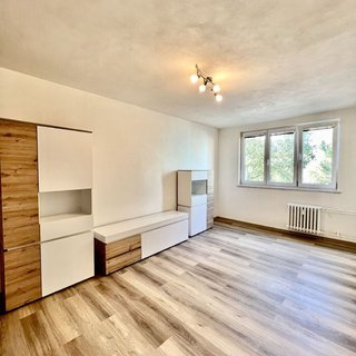 Pronájem bytu 2+1 57 m² Bohumín, Čáslavská