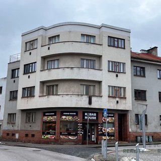 Prodej bytu 2+kk 56 m² Nová Paka, Dukelské náměstí