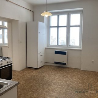Pronájem bytu 1+1 39 m² Znojmo, Slovenská