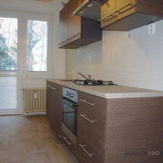 Pronájem bytu 2+1 56 m² Olomouc, Helsinská