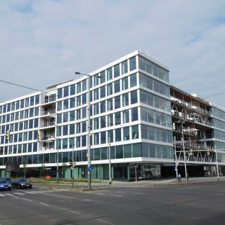 Pronájem kanceláře 1 848 m² Praha, Plynární