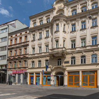 Pronájem kanceláře 155 m² Praha, Jungmannova