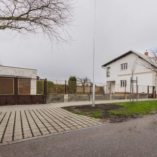 Prodej rodinného domu 196 m² Sadská, Lázeňská