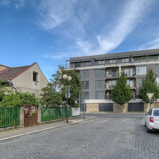 Pronájem bytu 1+kk a garzoniéry 37 m² Poděbrady, Fügnerova