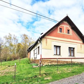 Prodej rodinného domu 140 m² Křešín, 