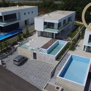 Prodej rodinného domu 281 m² v Chorvatsku