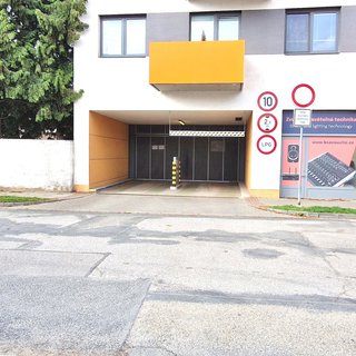 Pronájem garáže 15 m² Brno, Košinova