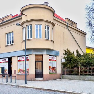 Pronájem bytu 3+1 102 m² Kojetín, Komenského náměstí