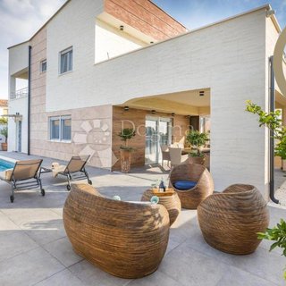 Prodej vily 360 m² v Chorvatsku