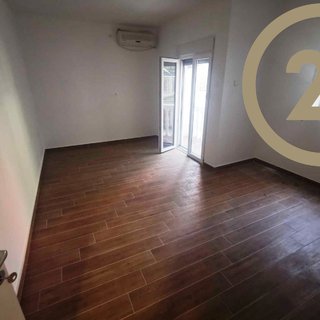Prodej bytu 5+1 a více 38 m² v Černé Hoře