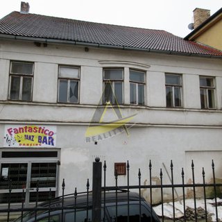 Prodej rodinného domu 400 m² Benešov nad Černou, 