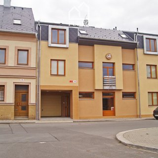 Pronájem bytu 2+1 65 m² Plzeň, Dílenská