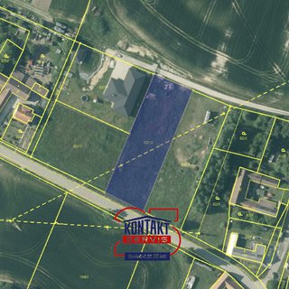 Prodej stavební parcely 2 423 m² Lišov, 
