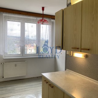 Prodej bytu 2+1 63 m² Karlovy Vary, Družstevní