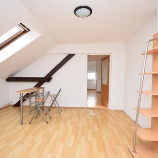 Pronájem bytu 1+1 45 m² Strakonice