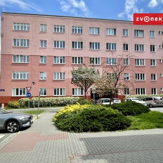 Prodej bytu 2+1 66 m² Zlín, Lorencova