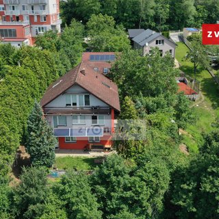 Prodej rodinného domu 380 m² Zlín, 