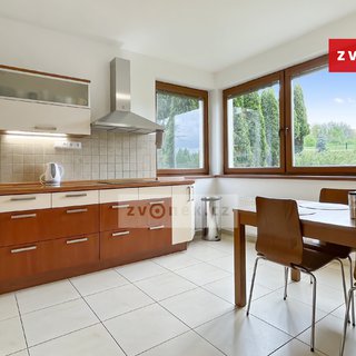 Pronájem bytu 2+kk 66 m² Vizovice, 3. května