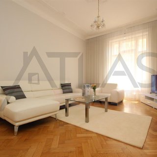 Pronájem bytu 4+1 140 m² Praha, 
