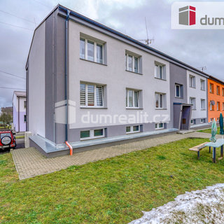 Prodej bytu 3+1 74 m² Lesná, 