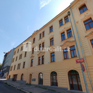Prodej bytu 1+kk a garzoniéry 26 m², Sinkulova