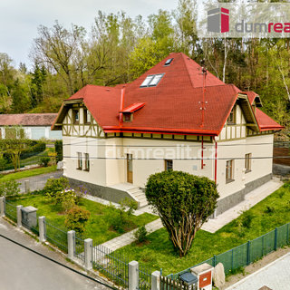 Prodej hotelu a penzionu 334 m² Dalovice, Pod Strání