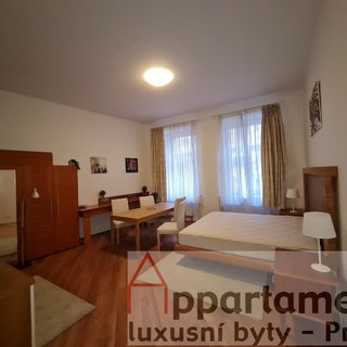 Prodej bytu 5+1 a více 177 m² Praha, Masná