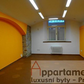 Prodej kanceláře 103 m² Praha, Šumavská