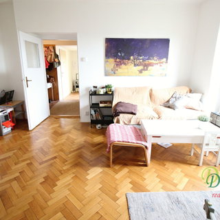 Pronájem bytu 3+kk 82 m² Praha, U Dívčích hradů