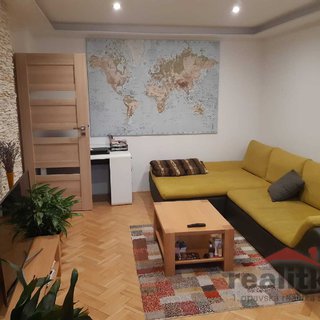 Pronájem bytu 3+1 64 m² Opava, Hradecká