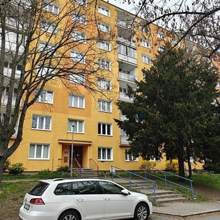 Prodej bytu 1+kk a garzoniéry 21 m² Plzeň, Tichá