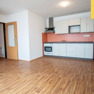 Pronájem bytu 2+kk 50 m² Trutnov, Polská