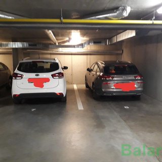 Pronájem parkovacího místa 18 m² Brno, 