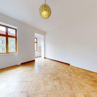 Pronájem bytu 4+1 125 m² Plzeň, Americká