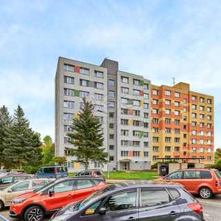 Prodej bytu 3+1 69 m² Jindřichův Hradec, sídliště Vajgar