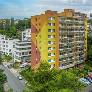 Prodej bytu 3+1 74 m² Praha, Aubrechtové