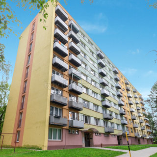 Prodej bytu 3+1 67 m² Jindřichův Hradec, sídliště Vajgar