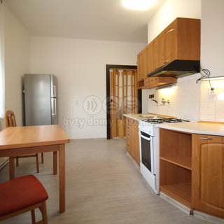 Pronájem bytu 1+1 42 m² Karlovy Vary, Kpt. Jaroše