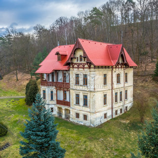 Prodej rodinného domu 380 m² Liběchov, Rumburská