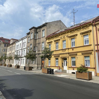 Pronájem bytu 1+1 46 m² Děčín, Sládkova