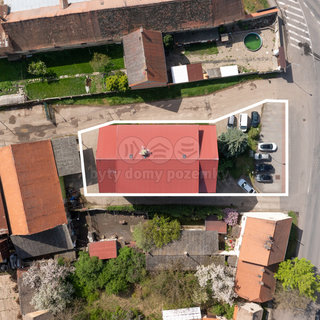 Prodej činžovního domu 1 006 m² Dobroměřice