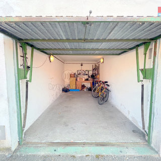 Prodej garáže 15 m² Kolín, U Cihelny