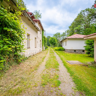 Prodej rodinného domu 352 m² Želiv