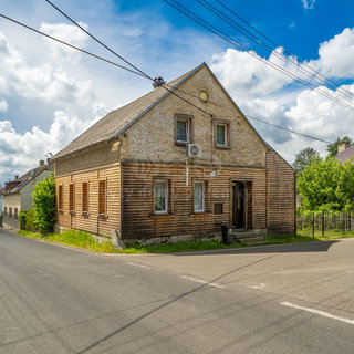 Prodej rodinného domu 380 m² Staré Křečany