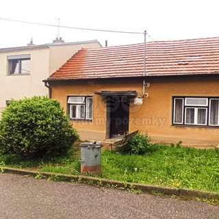 Prodej rodinného domu 145 m² Hrušky