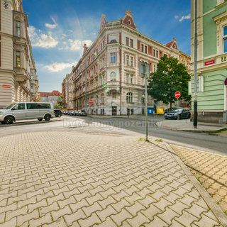 Pronájem bytu 2+1 84 m² Plzeň, Kardinála Berana
