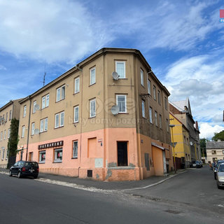 Prodej bytu 2+1 49 m² Lom, Nerudova