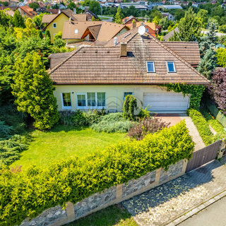 Prodej rodinného domu 250 m² Lysice, Sadová